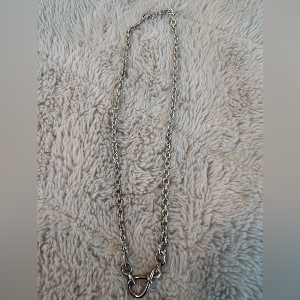 Medium Silver Necklace with knot